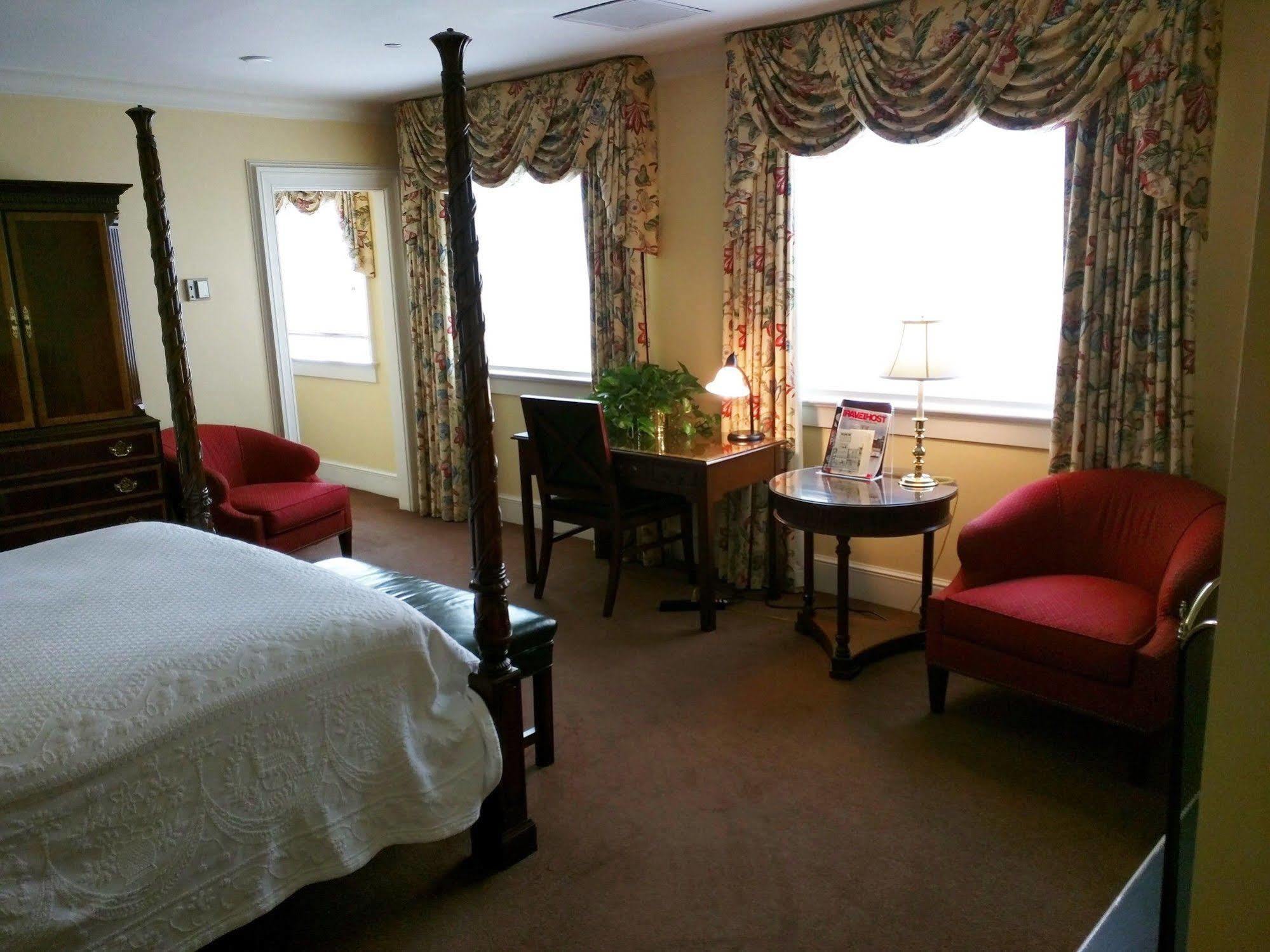 Planters Inn On Reynolds Square (Adults Only) Саванна Экстерьер фото